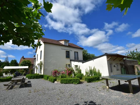 Beautiful holiday home with garden Vacation rental in Bourgogne-Franche-Comté