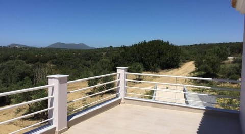 Holiday Home in Kamaria with Pool Villa in Messenia