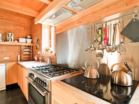 Villa in Freyneux with Garden Villa in Manhay