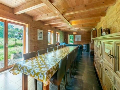 Villa in Freyneux with Garden Villa in Manhay