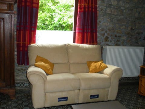 Tranquil Forestside Cottage Vacation rental in Wallonia, Belgium