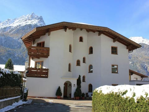Apartment in Langenfeld near Ski Slopes Apartment in Trentino-South Tyrol