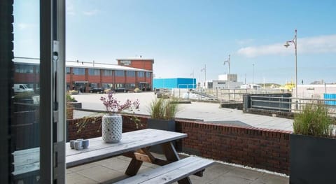 Appealing Apartment in Den Haag with Balcony Apartment in The Hague