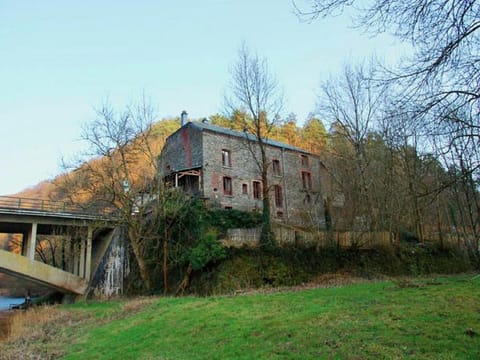 Holiday Home in Semois Valley near Kayaking Vacation rental in Wallonia, Belgium
