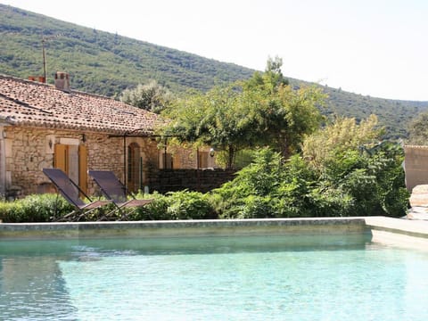 Holiday Home in Lacoste with Pool Vacation rental in Lacoste