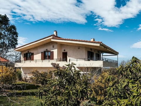 Holiday villa with sea view in Paralia Avlidas Vacation rental in Euboea