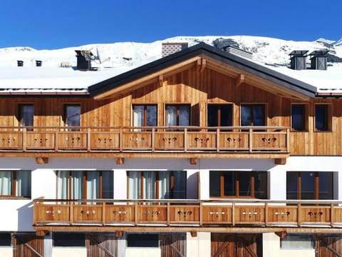 Chalet in Les Menuires by Les Trois Vallees Vacation rental in Les Allues
