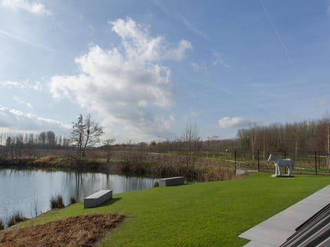 Lovely holiday home Walleken with a pond Villa in Flanders