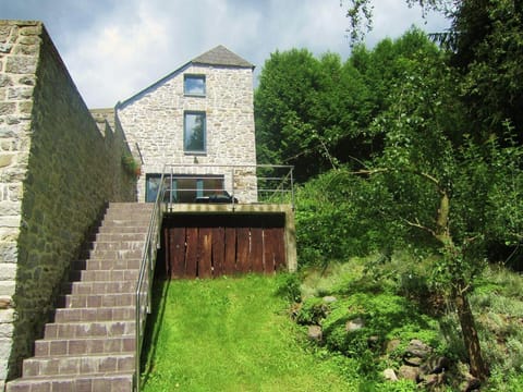 Apartment near Forest and Hiking Trails Vacation rental in Wallonia, Belgium