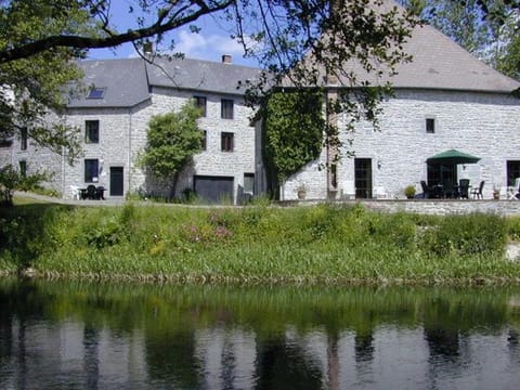 Apartment near Forest and Hiking Trails Vacation rental in Wallonia, Belgium