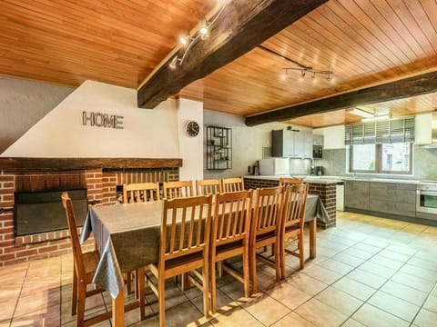 Peaceful Farmhouse, Lessive Vacation rental in Wallonia, Belgium