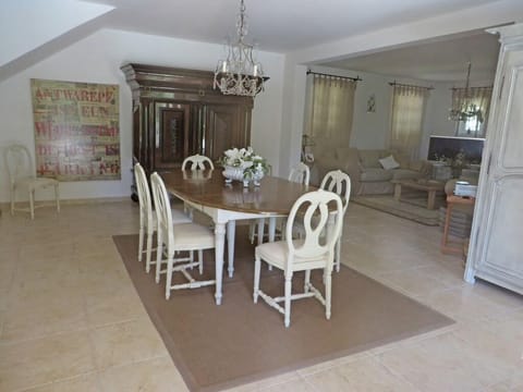 Villa in Gassin near Saint Tropez Beaches Villa in Saint-Tropez