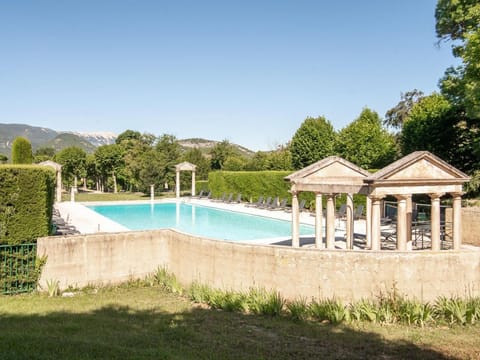 Studio in Montbrun Castle with Pool Apartment in Provence-Alpes-Côte d'Azur