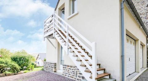 Apartment in Saint-Remy near Lake Apartment in Normandy