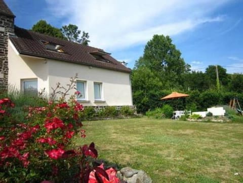 Apartment in Saint-Remy near Lake Apartment in Normandy