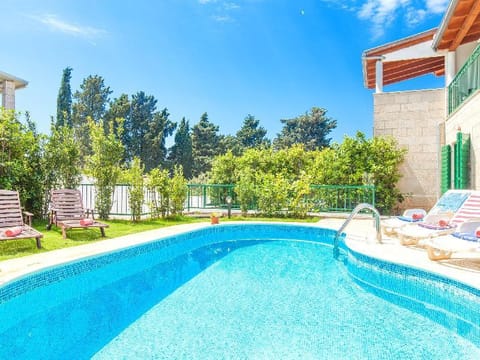 Superb villa with private pool and garden Villa in Hvar