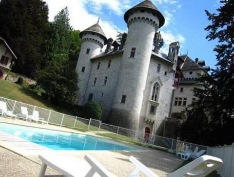 House in Rhone Valley near Ski Resorts Villa in Haute-Savoie