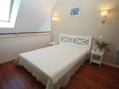 Modern Seafront Flat Apartment in Guidel