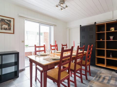 Scenic Stay in Vencimont Vacation rental in Wallonia, Belgium