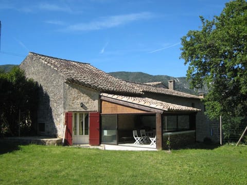 Comfortable gite in Oppede, France Vacation rental in Ménerbes