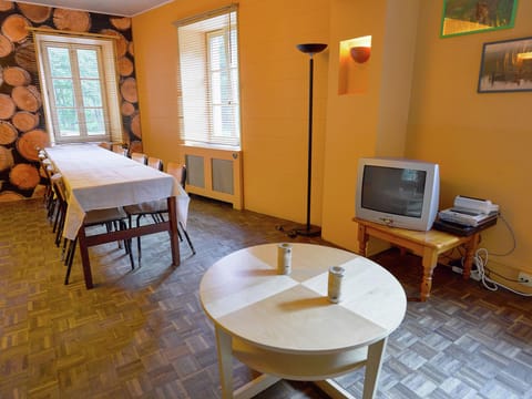 Spacious Family Home, Sosoye Vacation rental in Wallonia, Belgium