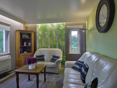 Holiday Home in Stoumont with Sauna  Garden Vacation rental in Trois-Ponts