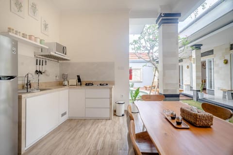 Canggu Benesan Bali Hotel in North Kuta