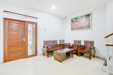 OYO 90671 Petanu Residence Hotel in Denpasar