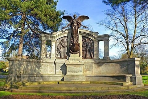 Blue Haven Silver Service Apartments  Free Parking Apartment in Southampton