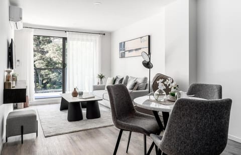 Sunrise Garden Suites Apartment hotel in Auckland