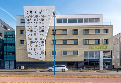 B&B HOTEL Brest Centre Port de Commerce Hotel in Brest