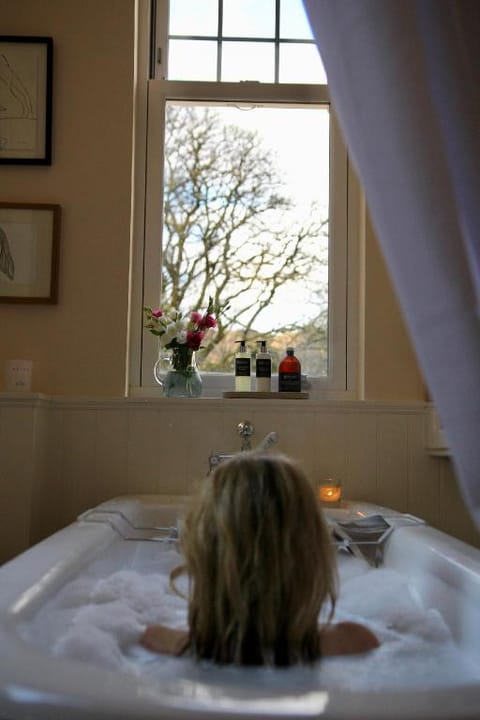 Home Farm Farm Stay in Scotland