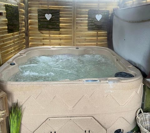 Spa Lodge By Amély Vacation rental in Hauts-de-France