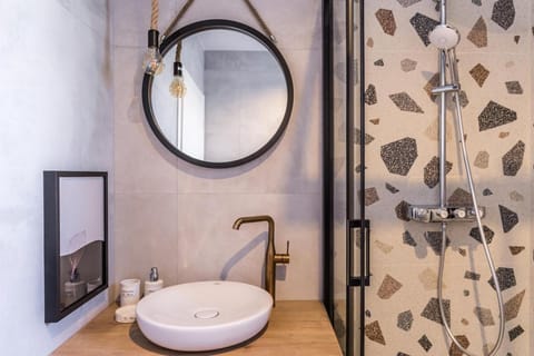 When luxury, style and comfort is important Apartment in Šibenik-Knin County, Croatia