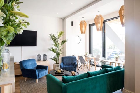 Antrim House Boutique Hotel Bed and Breakfast in Cape Town