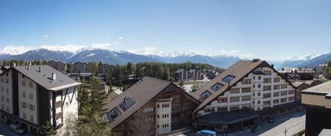 L'Eperon Center Crans wonderful view Apartment in Crans-Montana