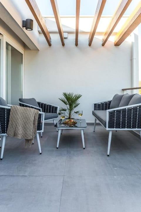 O'live Residence - Luxury Penthouse with Sea views Apartment in Šibenik-Knin County, Croatia