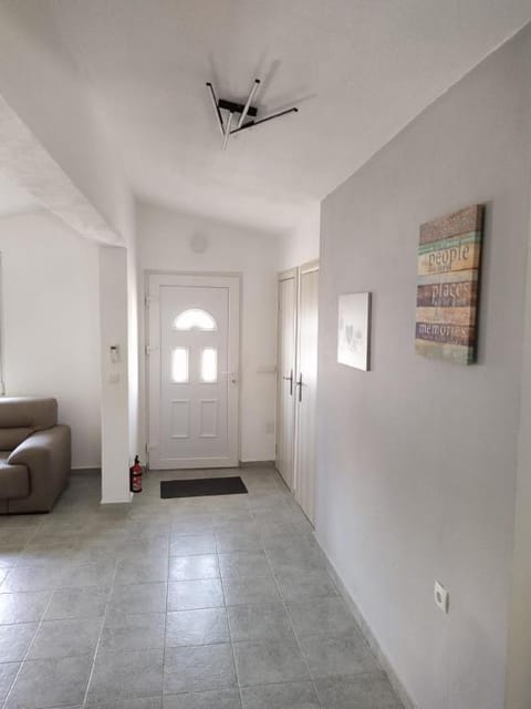 House Munich - Montenegro Apartment in Ulcinj Municipality