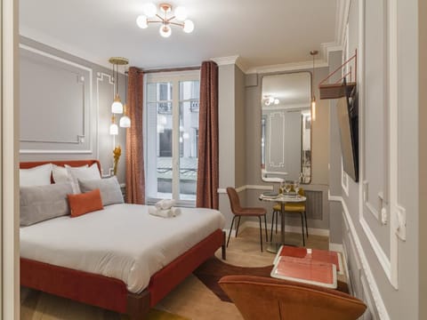 The Orange Haussmann Apartment in Saint-Cloud
