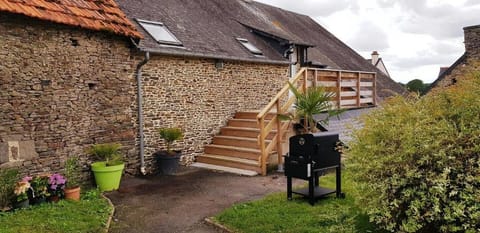 Gîte Lucian Mont-Saint-Michel Vacation rental in Brittany