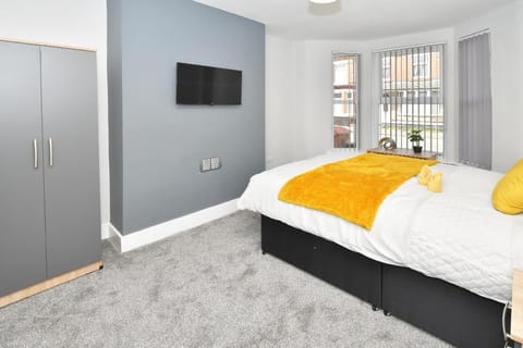 Townhouse @ Lawton Street Crewe Vacation rental in Crewe