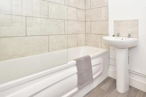 Townhouse @ Neville Street Stoke Vacation rental in Stoke-on-Trent