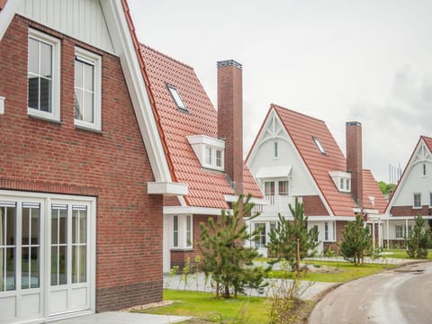 Relax in Coastal Luxury Villa in Koudekerke