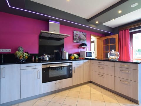 Spacious holiday home near Bastogne Vacation rental in Wallonia, Belgium