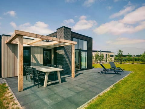 Sustainable Bungalow Surrounded by Nature Vacation rental in Zeeland, Netherlands