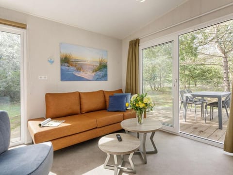 Cozy Chalet Close to the Beach Vacation rental in The Hague