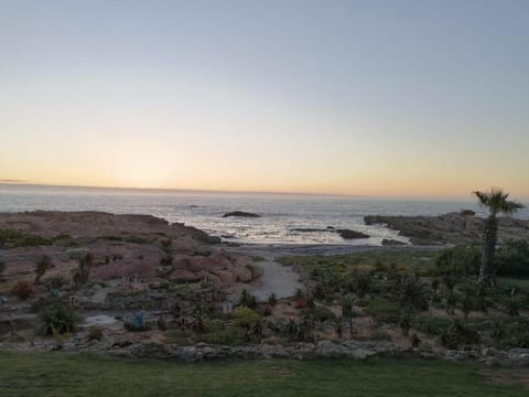 Lambertsbay Beachfront Bed and Breakfast in Western Cape