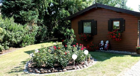Bauernhaus Bungalow in Neubukow schoner Garten Vacation rental in Rerik
