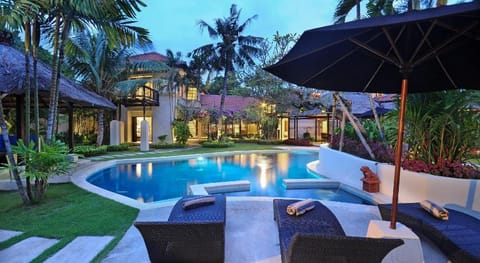 Villa Seminyak William Hotel in North Kuta
