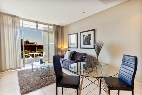 Studio Apartment - fully furnished and equipped Apartment in Cape Town